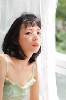 工口小妖精制服白丝自慰